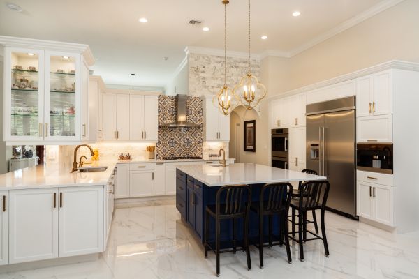 Kitchen Island Construction in Dripping Springs