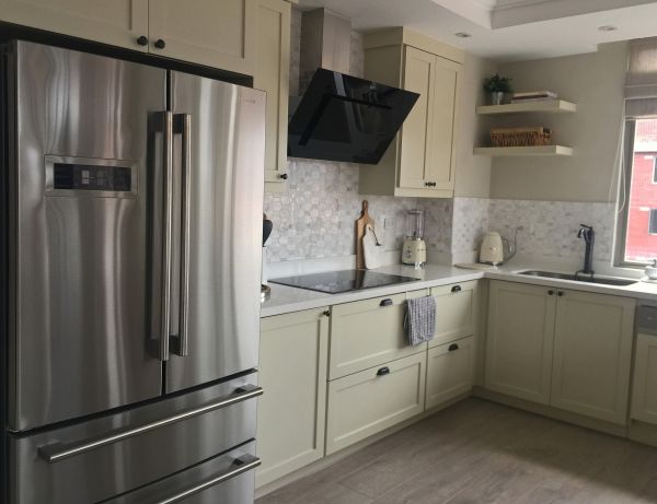 Cabinet Pulls Installation in Dripping Springs