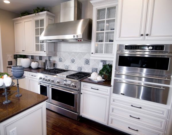 Custom Cabinet Building in Dripping Springs